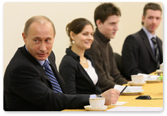 В.В.Путин встретился со студентами Московского физико-технического института /МФТИ/ в городе Долгопрудном Московской области