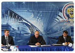 В.В.Путин провел совещание о программе развития транспортной инфраструктуры в 2009 году и антикризисных мерах в транспортном комплексе