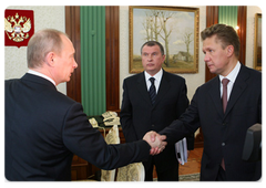 Prime Minister Vladimir Putin during a meeting with Deputy Prime Minister Igor Sechin and Gazprom CEO Alexei Miller