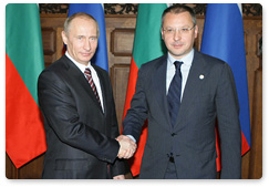 Председатель Правительства Российской Федерации В.В.Путин провел переговоры с Премьер-министром Республики Болгария С.Станишевым