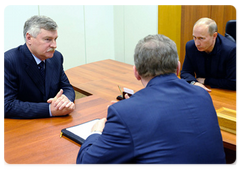 Vladimir Putin held a meeting with Sergei Khokhlov, the General Director of Sibirsko-Amurskaya Stal, a management company of the Amurmetall Group, and the Governor of Khabarovsk region Vyacheslav Shport