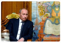 Prime Minister Vladimir Putin meeting with Mongolian President Nambaryn Enkhbayar