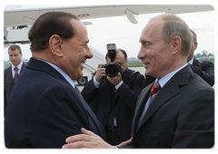 В.В.Путин провел в Сочи переговоры с Председателем Совета Министров Италии С.Берлускони, который посетил Россию с рабочим визитом