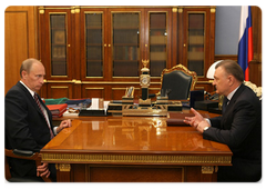 Председатель Правительства Российской Федерации В.В.Путин провел рабочую встречу с губернатором Рязанской области О.И.Ковалевым