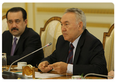 Президент Республики Казахстан Н.А.Назарбаев на встрече с В.В.Путиным