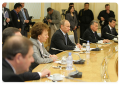 В.В.Путин принял участие во встрече глав Правительств стран СНГ с Президентом Республики Казахстан Н.А.Назарбаевым