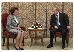 Prime Minister Vladimir Putin during a meeting with Acting Prime Minister of Moldova Zinaida Greceanii in Astana