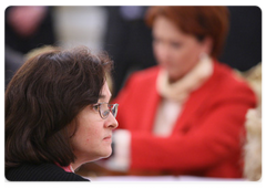 Министр экономического развития РФ Эльвира Набиуллина на заседание Президиума Правительства РФ