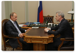Председатель Правительства Российской Федерации В.В.Путин провел встречу с Министром образования и науки РФ А.А.Фурсенко