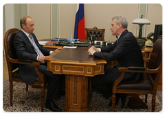 Председатель Правительства Российской Федерации В.В.Путин провел встречу с Министром образования и науки РФ А.А.Фурсенко