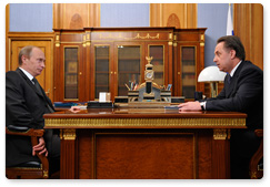 Председатель Правительства Российской Федерации В.В.Путин провел рабочую встречу с Министром спорта, туризма и молодежной политики РФ В.Л.Мутко