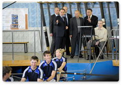 В.В.Путин посетил Московское среднее специальное училище олимпийского резерва №2