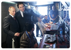В.В.Путин посетил спортивно-концертный комплекс «Олимпийский», где ознакомился с ходом подготовки к конкурсу Евровидение-2009