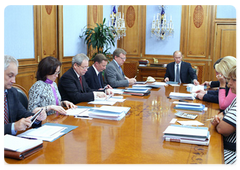 Prime Minister Vladimir Putin during a meeting on tentative main federal budget targets for 2010 and the 2011-2012 planning period