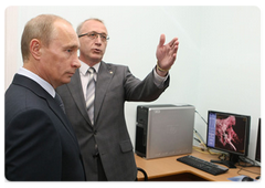 Prime Minister Vladimir Putin visiting the medical facilities in the Altai Territory