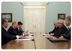 Председатель Правительства Российской Федерации В.В.Путин встретился с главным управляющим компании «Тоталь» Кристофом де Маржери