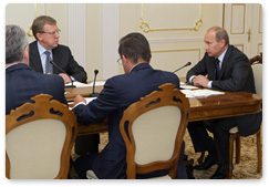 Председатель Правительства Российской Федерации В.В.Путин провел совещание по вопросам основных направлений бюджетной политики и основных характеристик федерального бюджета