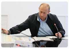 Председатель Правительства Российской Федерации В.В.Путин провел в Ростове-на-Дону встречу с руководством завода «Ростсельмаш»