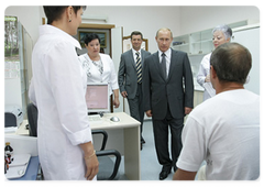 В.В.Путин, находящийся в рабочей поездке по Ставропольскому краю, посетил санаторий «Долина нарзанов» г.Кисловодска