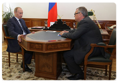 Prime Minister Vladimir Putin during a meeting with Andrei Kostin, head of Vneshtorgbank (VTB)