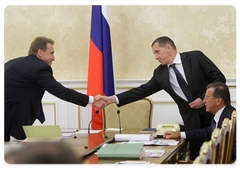 First Deputy Prime Minister Igor Shuvalov, Minister of Natural Resources and Environment Yuri Trutnev and First Deputy Prime Minister Viktor Zubkov, from left, at the meeting of the Government Presidium