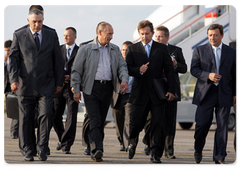 В.В.Путин, прибывший в г. Игарку, посетил кустовую площадку номер 4 Ванкорского нефтегазового месторождения