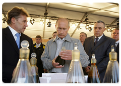 Prime Minister Vladimir Putin taking part in the official ceremony of putting into operation the Vankor oil and gas field