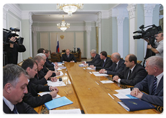 Председатель Правительства Российской Федерации В.В.Путин провел совещание по вопросу о реструктуризации ракетно-космической промышленности