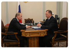 Prime Minister Vladimir Putin meeting with Transneft President Nikolai Tokarev