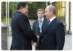 Председатель Правительства Российской Федерации В.В.Путин встретился с Президентом Боливарианской Республики Венесуэла У.Чавесом