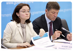 Economic Development Minister Elvira Nabiullina and Deputy Prime Minister Dmitry Kozak at a meeting on public-private partnership as the basis of post-crisis regional development in Novomoskovsk, Tula Region
