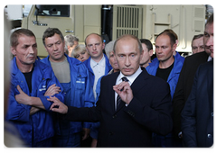 В ходе рабочей поездки в Тульскую область Председатель Правительства России В.В.Путин посетил ГУП «Конструкторское бюро приборостроения»
