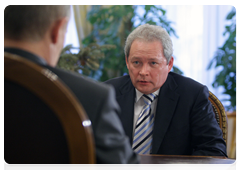 Министр регионального развития В.Ф.Басаргин на встрече с Председателем Правительства Российской Федерации В.В.Путиным