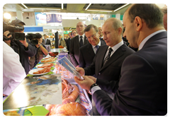Председатель Правительства Российской Федерации В.В.Путин посетил 12-ю ежегодную агропромышленную выставку «Золотая осень»