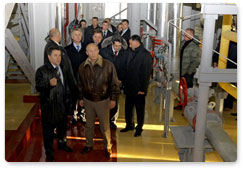 Председатель Правительства Российской Федерации В.В.Путин принял участие в запуске третьего пускового комплекса Юрхаровского газоконденсатного месторождения