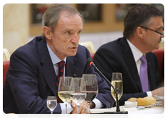 Chairman of the IOC Coordination Commission Jean-Claude Killy