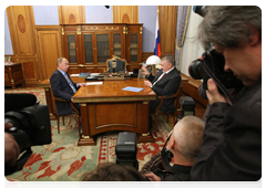 Prime Minister Vladimir Putin at a meeting with Deputy Chairman of the State Duma and LDPR leader Vladimir Zhirinovsky