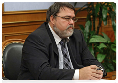Head of the Antimonopoly Service Igor Artemyev at a meeting with Prime Minister Vladimir Putin