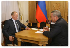 Председатель Правительства Российской Федерации В.В.Путин провел рабочую встречу с губернатором Ростовской области В.Ю.Голубевым