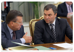 First Deputy Prime Minister Viktor Zubkov and Deputy Prime Minister and Chief of Staff of the Government’s Executive Office Vyacheslav Volodin at a meeting of the Government Presidium
