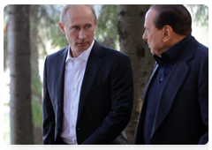 Prime Minister Vladimir Putin at a meeting with Prime Minister of Italy Silvio Berlusconi