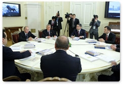 Председатель Правительства Российской Федерации В.В.Путин принял участие в заседании Межгоссовета ЕврАзЭС в узком составе