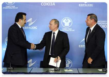 The heads of government of Russia, Belarus and Kazakhstan hold a joint news conference