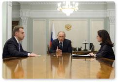 Председатель Правительства Российской Федерации В.В.Путин провёл совещание по вопросу повышения эффективности работы российских частей межправительственных комиссий