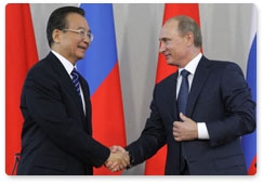 Председатель Правительства Российской Федерации В.В.Путин и Премьер Госсовета КНР Вэнь Цзябао выступили с заявлениями для прессы
