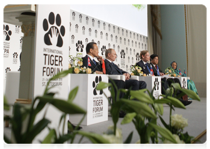 Председатель Правительства Российской Федерации В.В.Путин принял участие в работе Международного форума по проблемам, связанным с сохранением тигра на Земле