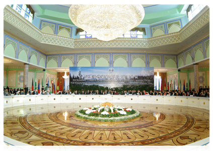 Prime Minister Vladimir Putin at an extended meeting of the SCO Heads of Government Council, also attended by observer state leaders and guests
