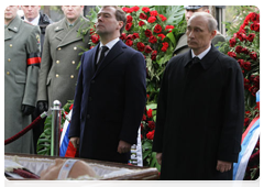 President Dmitry Medvedev and Prime Minister Vladimir Putin attending memorial service for prominent politician and statesman Viktor Chernomyrdin