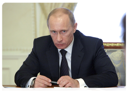 Prime Minister Vladimir Putin at a meeting on restoring the power supply in regions hit by bad weather