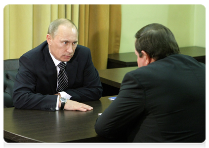 Prime Minister Vladimir Putin meeting with Arkhangelsk Region Governor Ilya Mikhalchuk